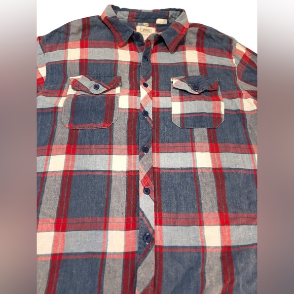 Soft Plaid Button Down Shirt - Red and Gray - Picture 4 of 6